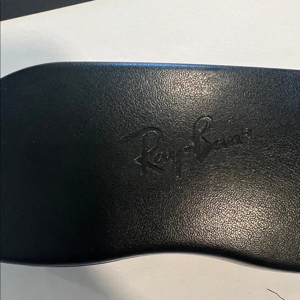 NEW!  Retro RAY BAN Black and Silver Men’s Metal EyeGlass  Frame With Case. NWOT